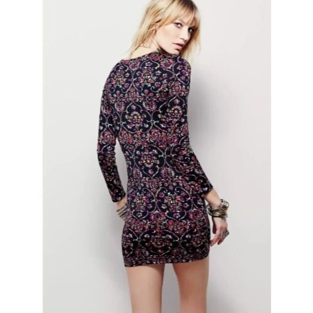 Free People Printed Knit Long Sleeve Dress Medium - Picture 2 of 11